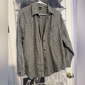 Women’s Plaid Button-Up Shirt in Olive & White